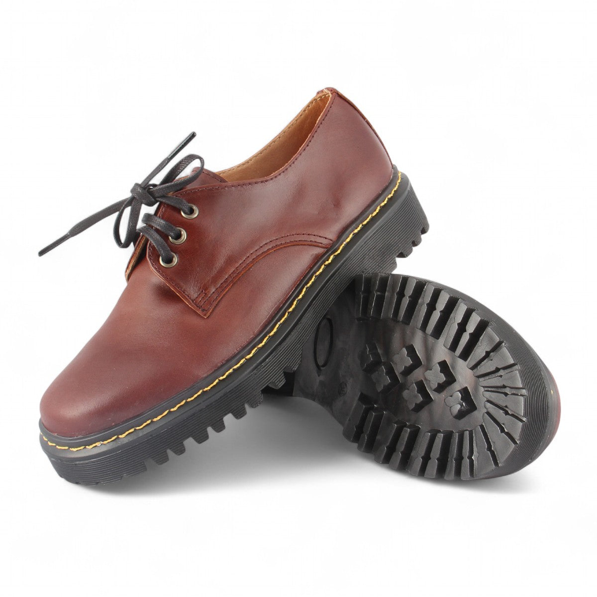 zapato bordo
